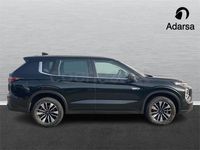 Usado Mitsubishi Outlander P-HEV Motion 306 CV (225 kW) 2025 Gris / plata SUV