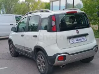 Usado Fiat Panda Cross Cross 69 CV (50 kW) 2018 Negro Utilitario