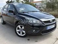 Usado Ford Focus Trend 109 CV (80 kW) 2010 Negro Berlina