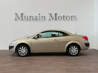 Usado Renault Mégane Cabriolet Authentique 110 CV (80 kW) 2007 Beige Descapotable