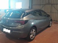 Usado Opel Astra GS Line 131 CV (96 kW) 2020 Gris Utilitario
