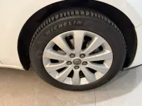 Usado Opel Zafira Tourer Excellence 136 CV (100 kW) 2016 Blanco Monovolumen