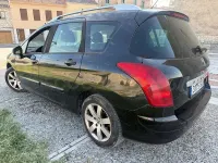Usado Peugeot 308 SW Premium 110 CV (80 kW) 2009 Negro Familiar
