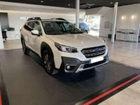 Usado Subaru Outback Active 169 CV (124 kW) 2025 Blanco Familiar