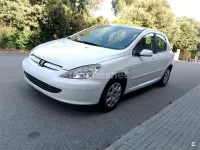Usado Peugeot 307 110 CV (80 kW) 2004 Blanco Berlina