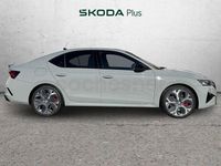 Nuevo Skoda Octavia RS 265 CV (194 kW) 2025 Gris / plata Berlina
