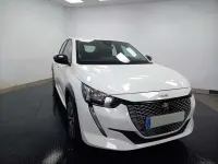 Usado Peugeot e-208 Active 100 kW (137 CV) 2022 Blanco Utilitario