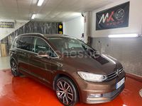 Usado VW Touran Advance 150 CV (110 kW) 2017 Marrón Monovolumen