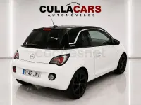 Usado Opel Adam Rocks 87 CV (63 kW) 2016 Blanco Utilitario