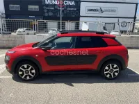 Usado Citroën C4 Feel 100 CV (73 kW) 2016 Rojo Berlina