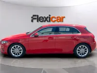 Usado Mercedes A180 116 CV (85 kW) 2019 Rojo Berlina