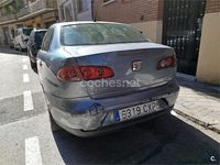 Usado Seat Cordoba Reference 100 CV (73 kW) 2004 Azul Berlina
