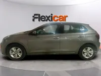 Usado VW Polo Advance 95 CV (69 kW) 2018 Gris Utilitario