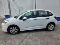 Usado Citroën C3 Attraction 68 CV (50 kW) 2013 Blanco Berlina
