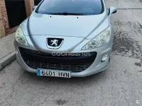 Usado Peugeot 308 SW Access 112 CV (82 kW) 2011 Gris / plata Familiar