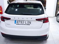 Usado Skoda Fabia Ambition 80 CV (58 kW) 2022 Blanco Berlina
