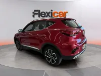 Usado MG ZS Luxury 106 CV (77 kW) 2025 Rojo SUV