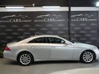 Usado Mercedes CLS350 292 CV (214 kW) 2008 Gris / plata Berlina