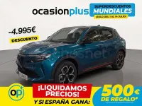 Usado Alfa Romeo GT Junior Edizione Speciale 136 CV (100 kW) 2025 Gris / plata SUV