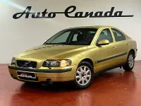 Usado Volvo S60 163 CV (119 kW) 2003 Amarillo Berlina