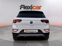 Usado VW T-Roc 116 CV (85 kW) 2025 Blanco SUV