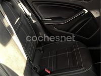 Usado Mercedes A180 Urban 109 CV (80 kW) 2015 Rojo Berlina