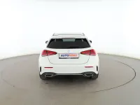 Usado Mercedes A200 AMG line 150 CV (110 kW) 2022 Blanco Berlina