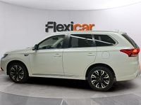 Usado Mitsubishi Outlander P-HEV 203 CV (149 kW) 2018 Blanco SUV