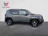 Usado Jeep Renegade Trailhawk 240 CV (176 kW) 2022 Gris / plata SUV