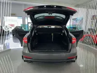 Usado Maserati Levante 349 CV (256 kW) 2020 Gris SUV