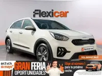 Usado Kia Niro 141 CV (103 kW) 2022 Blanco SUV