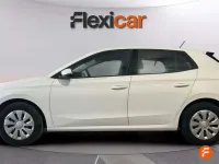 Usado Skoda Fabia Active 75 CV (55 kW) 2022 Blanco Utilitario
