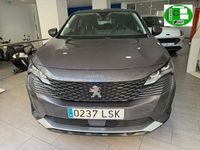 Usado Peugeot 3008 Active 130 CV (95 kW) 2021 Gris / plata SUV