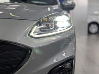 Usado Ford Kuga ST-Line 225 CV (165 kW) 2022 Gris / plata SUV