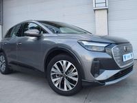 Usado Audi Q4 e-tron Advanced Plus 150 kW (204 CV) 2024 Gris SUV