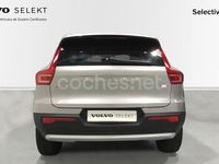 Usado Volvo XC40 Core 211 CV (155 kW) 2023 Gris / plata SUV