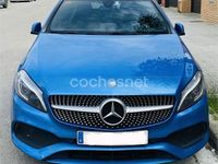Käytetty Mercedes A180 Urban 109 HP (80 kW) 2016 Sininen Sedan