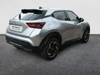 Usado Nissan Juke N-Connecta 114 CV (83 kW) 2024 Diamond silver (metalizado) SUV