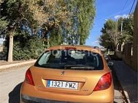 Usado Peugeot 207 75 CV (55 kW) 2007 Naranja Berlina