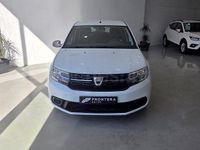 Usado Dacia Sandero Ambiance 75 HP (55 kW) 2017 Branco Sedan