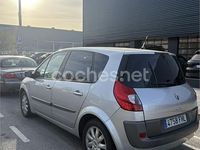 Usado Renault Scénic II 105 CV (77 kW) 2007 Gris / plata Monovolumen