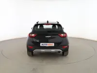 Usado Kia Stonic 101 CV (74 kW) 2024 Negro SUV