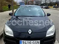 Usado Renault Mégane Authentique 100 CV (73 kW) 2009 Negro Berlina