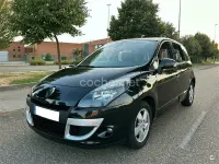 Usado Renault Scénic III 110 CV (80 kW) 2010 Negro Monovolumen