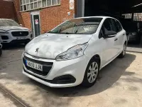 Usado Peugeot 208 Access 82 CV (60 kW) 2015 Gris / plata Utilitario