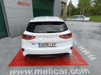 Usado Kia Ceed 120 CV (88 kW) 2022 Blanco Utilitario
