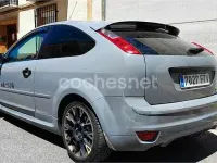 Usado Ford Focus Sport 136 CV (100 kW) 2007 Gris / plata Berlina