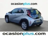 Begagnad Toyota Aygo X Play 72 HK (52 kW) 2024 Grå SUV
