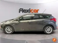 Begagnad Ford Focus ST-Line 125 HK (91 kW) 2017 Grå Halvkombi