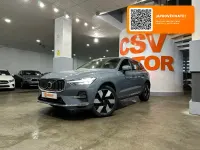Usado Volvo XC60 Ultimate 455 CV (334 kW) 2023 Gris / plata SUV